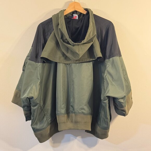 Nike x Sacai Women's Full-zip Hooded Jacket in Cargo Khaki Sz L - Picture 6 of 7